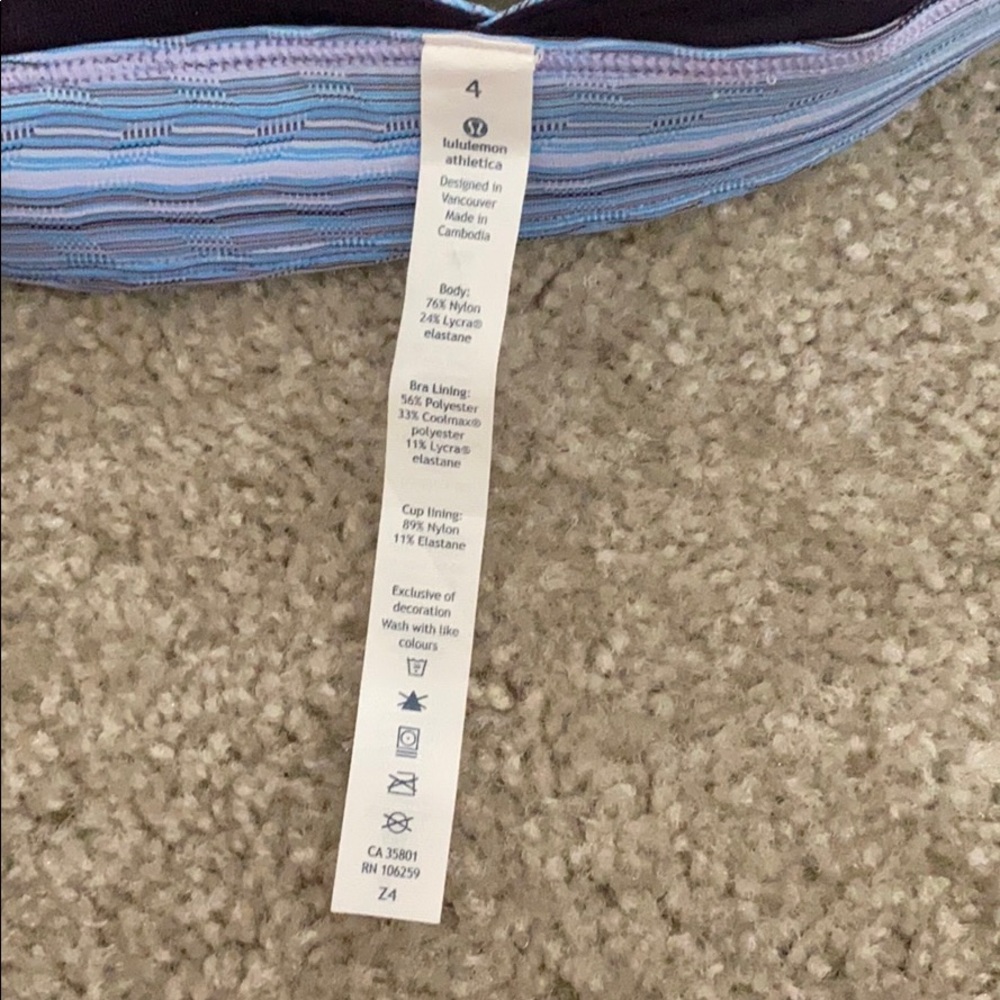 Lululemon Rack Pack, size 4 - Picture 4 of 4